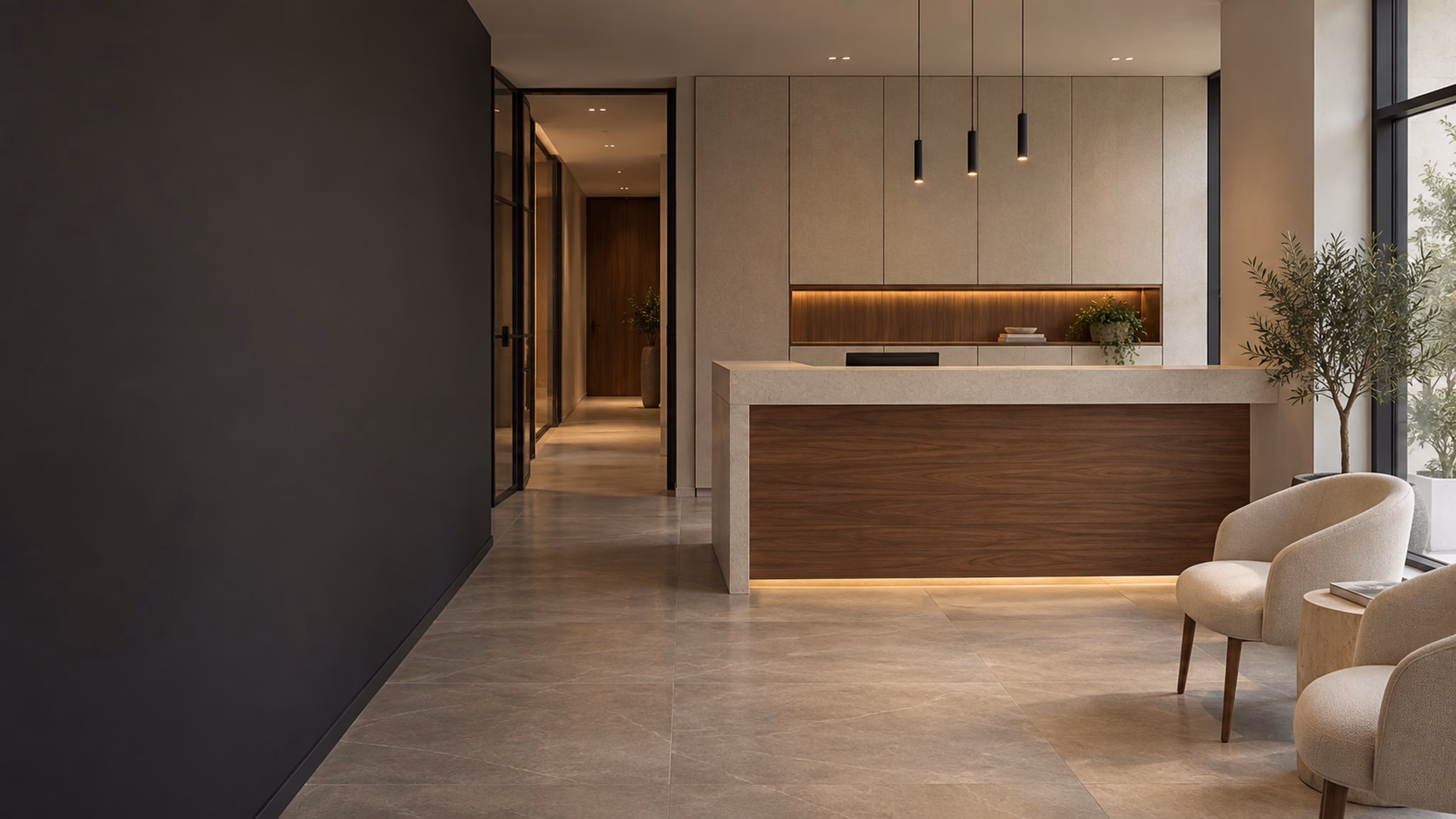 Inspiration de réception de cabinet aux finitions noyer et pierre claire, sans occupants